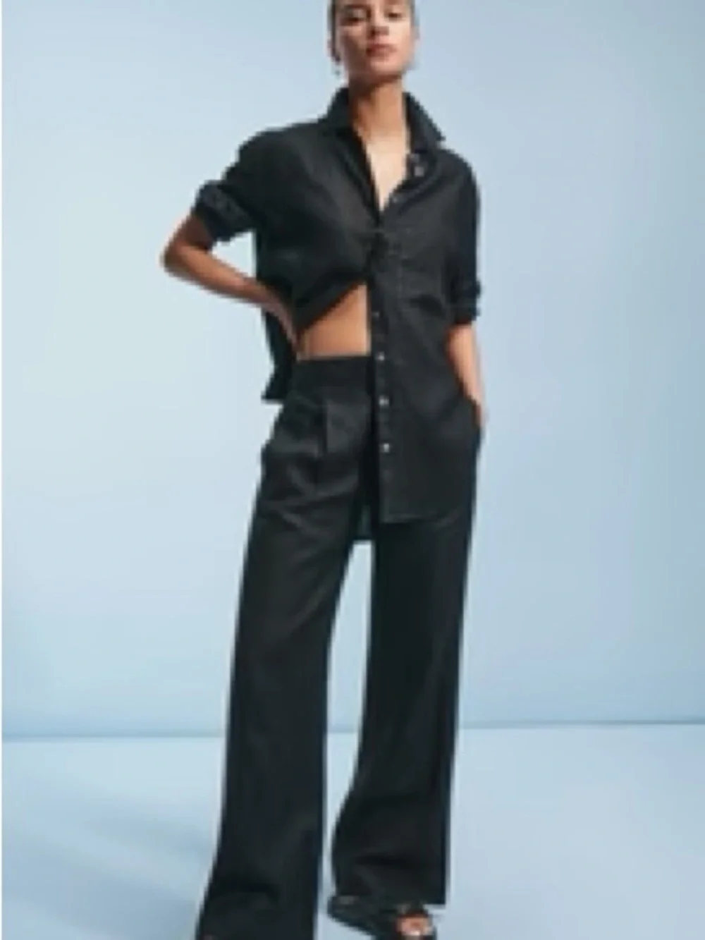 AYR Black Linen Oversized Button-Up - Picture 2 of 9